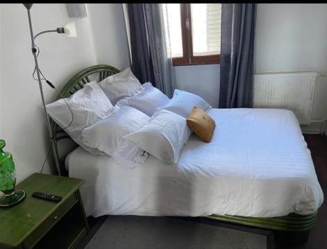 Hotel Chambre Cosy Et Chambre Sam Wifi Parking Gratuit à Rosny-Sous-Bois Extérieur photo
